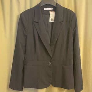 NWT Ricki’s pinstripe blazer 16
